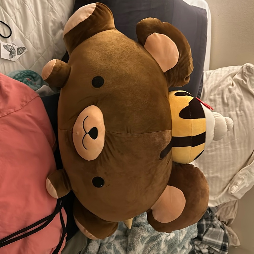 Stuffed animal bear LARGE no stains